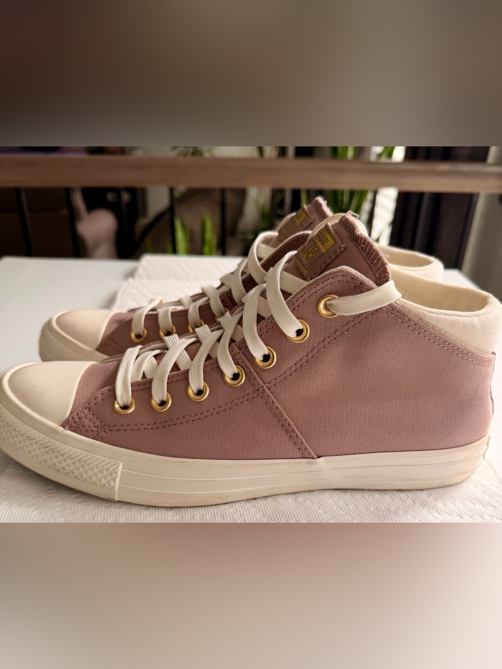 Converse Chuck Taylor All Star Madison Mid-Top Sneakers in Dusty Rose